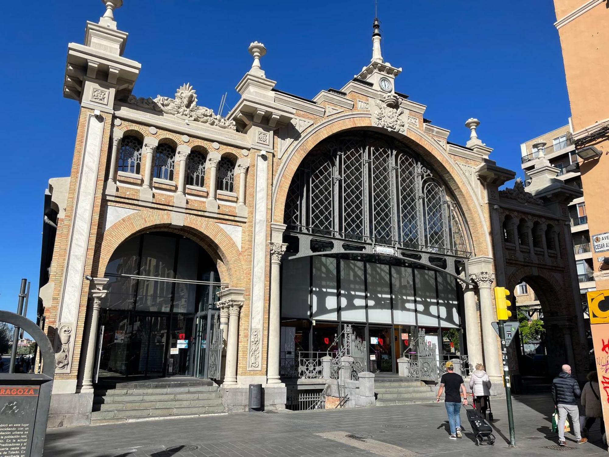 Atico Junto A Mercado Central, Con Parking Gratis Zaragoza Luaran gambar